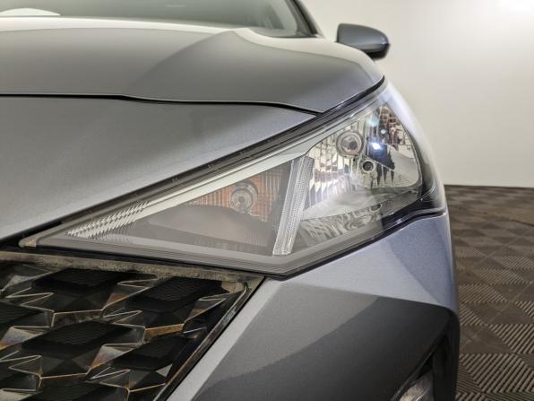 Hyundai Solaris II Рестайлинг с пробегом 2021 года, цена 1 595 000 рублей, 46720 км, седан, Автокод Объявления