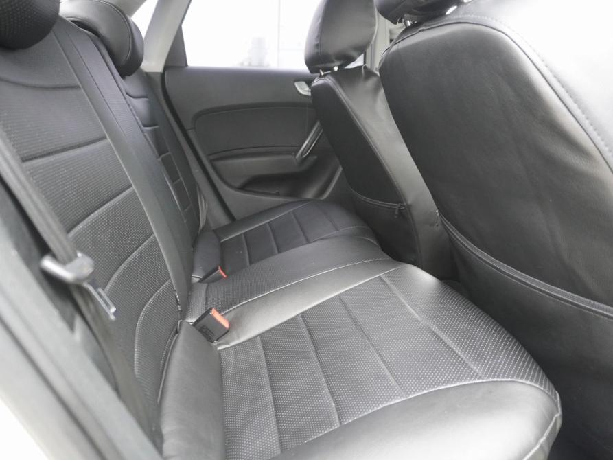 Audi A1 I (8X) Москва  - изображение 10