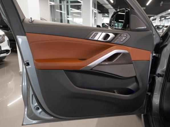 BMW X6 III (G06) Рестайлинг с пробегом 2024 года, цена 12 800 000 рублей, 25474 км, внедорожник, Автокод Объявления