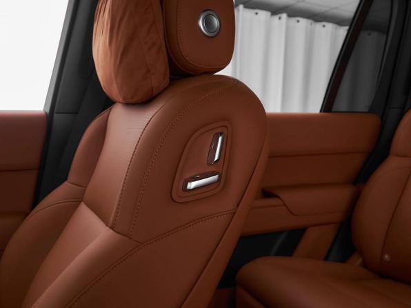 Li Auto (Lixiang) L9 I Рестайлинг с пробегом 2025 года, цена 8 989 000 рублей, 20 км, внедорожник, Автокод Объявления