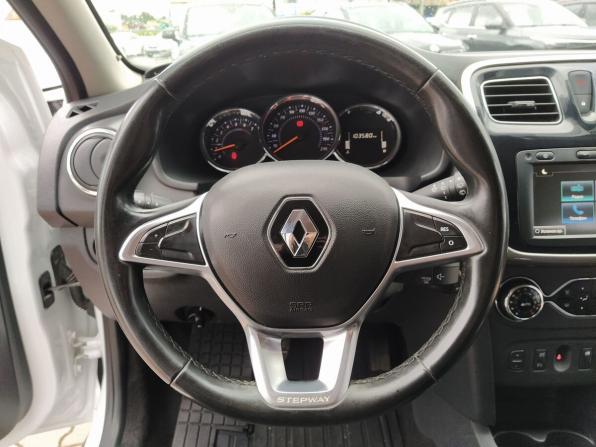 Renault Sandero II Рестайлинг с пробегом 2021 года, цена 1 199 000 рублей, 103580 км, хэтчбек, Автокод Объявления
