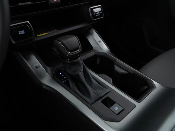 Toyota RAV4 VI (XA60) с пробегом 2026 года, цена 4 295 111 рублей, 160 км, внедорожник, Автокод Объявления