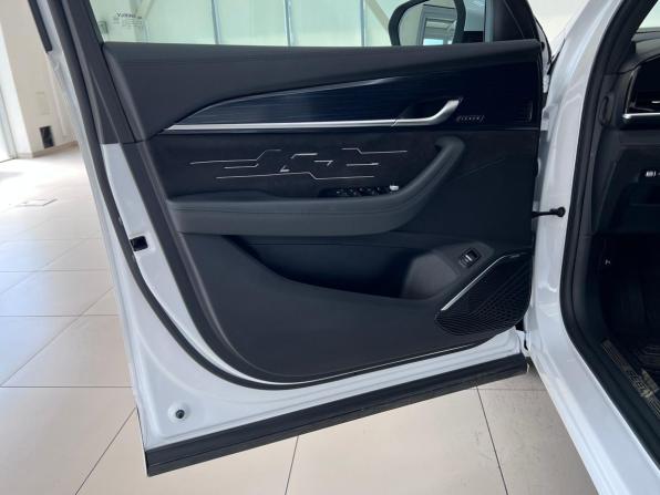 Geely Monjaro I с пробегом 2024 года, цена 3 650 000 рублей, 15310 км, внедорожник, Автокод Объявления