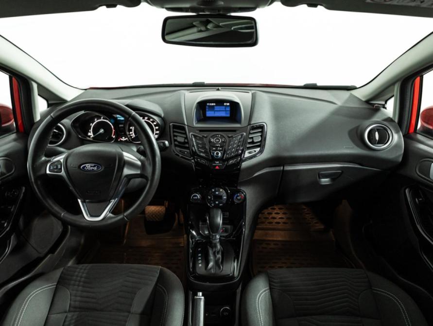 Ford Fiesta Mk6 Рестайлинг Санкт-Петербург  - изображение 14