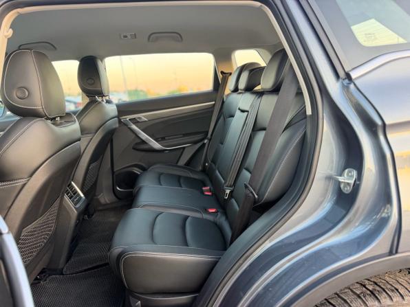 Geely Atlas Pro с пробегом 2022 года, цена 1 850 000 рублей, 73684 км, внедорожник, Автокод Объявления