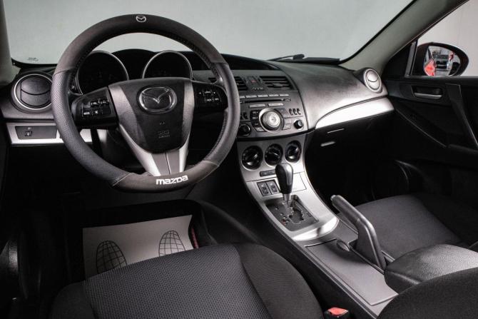 Mazda 3 II (BL) с пробегом 2011 года, цена 949 000 рублей, 145000 км, седан, Автокод Объявления