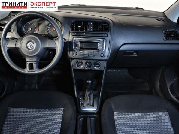 Volkswagen Polo V с пробегом 2015 года, цена 1 037 000 рублей, 111101 км, седан, Автокод Объявления