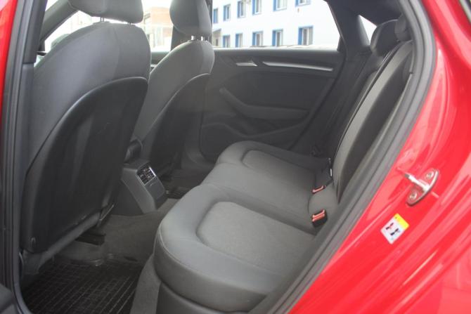 Audi A3 III (8V) Рестайлинг с пробегом 2018 года, цена 2 070 000 рублей, 108197 км, седан, Автокод Объявления