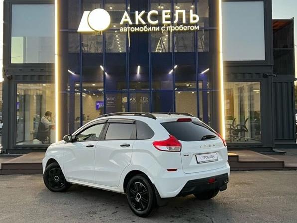 Lada (ВАЗ) XRAY I с пробегом 2018 года, цена 725 000 рублей, 117959 км, хэтчбек, Автокод Объявления