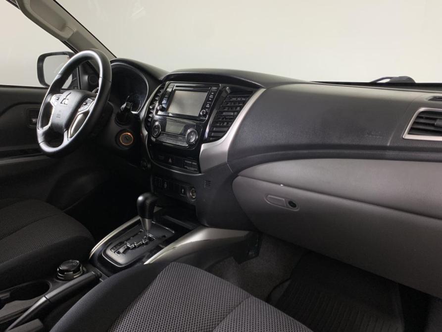 Mitsubishi L200 V Москва  - изображение 13