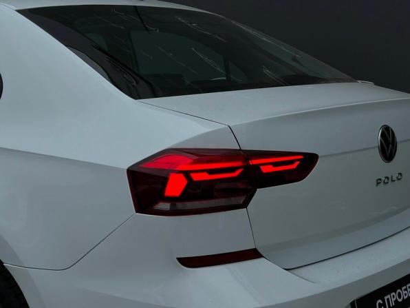 Volkswagen Polo VI с пробегом 2022 года, цена 1 614 500 рублей, 74683 км, лифтбек, Автокод Объявления