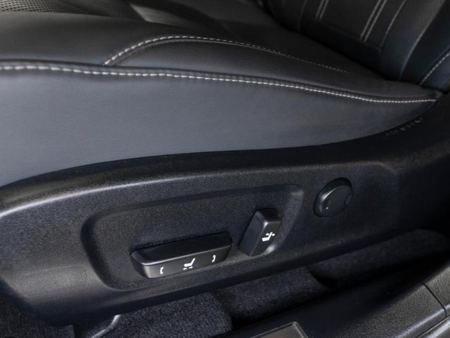 Lexus RX IV Рестайлинг Москва  - изображение 19