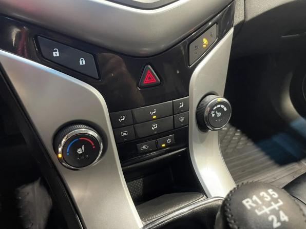 Chevrolet Cruze I с пробегом 2012 года, цена 649 000 рублей, 169800 км, седан, Автокод Объявления
