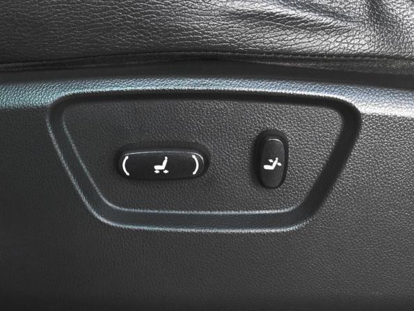 Opel Antara I Рестайлинг с пробегом 2014 года, цена 1 279 000 рублей, 176529 км, внедорожник, Автокод Объявления