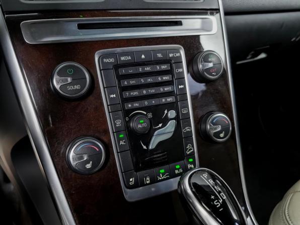 Volvo XC60 I с пробегом 2012 года, цена 1 680 000 рублей, 217988 км, внедорожник, Автокод Объявления
