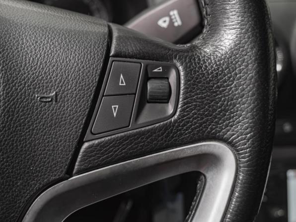 Opel Antara I Рестайлинг с пробегом 2012 года, цена 1 150 000 рублей, 141792 км, внедорожник, Автокод Объявления