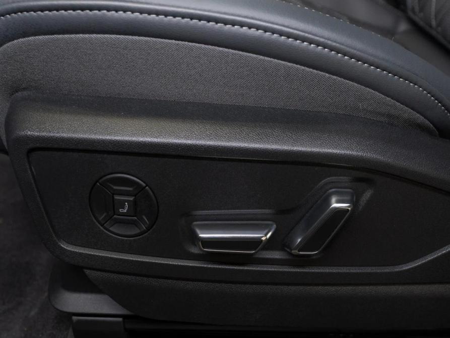 Audi Q5 III Москва  - изображение 16