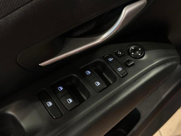 Hyundai Tucson IV с пробегом 2022 года, цена 3 077 000 рублей, 105207 км, внедорожник, Автокод Объявления