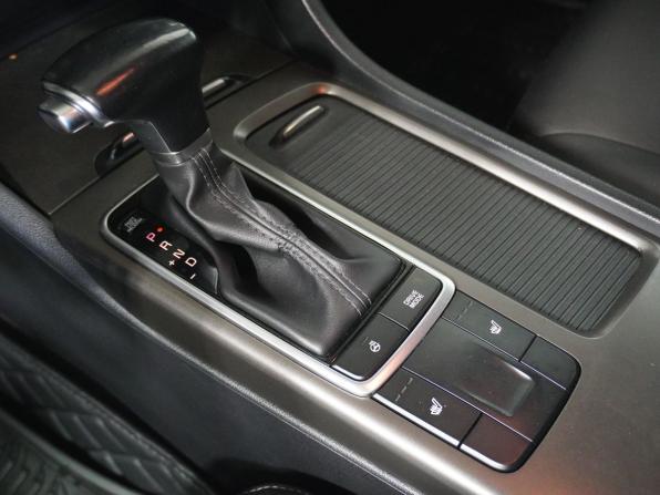 Kia Optima IV Рестайлинг с пробегом 2019 года, цена 1 876 000 рублей, 128785 км, седан, Автокод Объявления