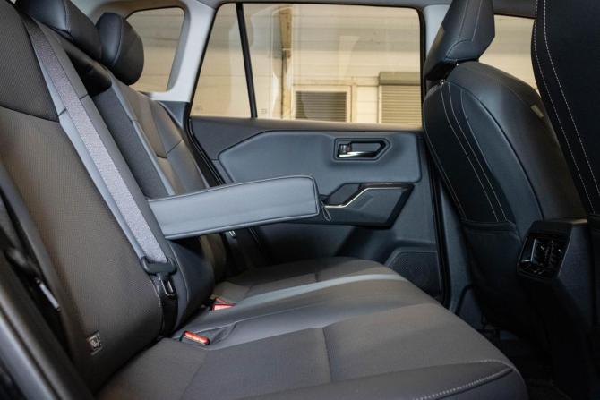 Toyota RAV4 VI (XA60) с пробегом 2026 года, цена 4 000 000 рублей, 44 км, внедорожник, Автокод Объявления