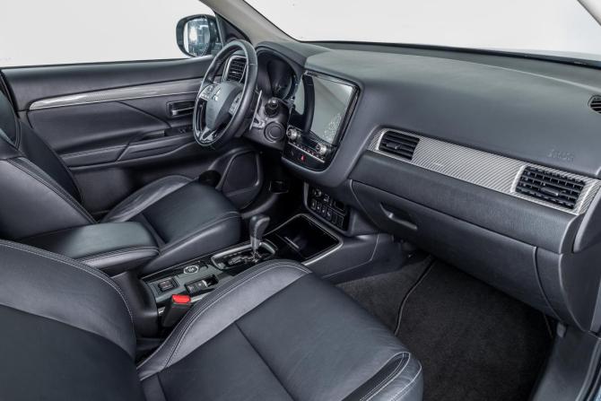Mitsubishi Outlander III Рестайлинг 3 с пробегом 2020 года, цена 3 108 000 рублей, 97818 км, внедорожник, Автокод Объявления