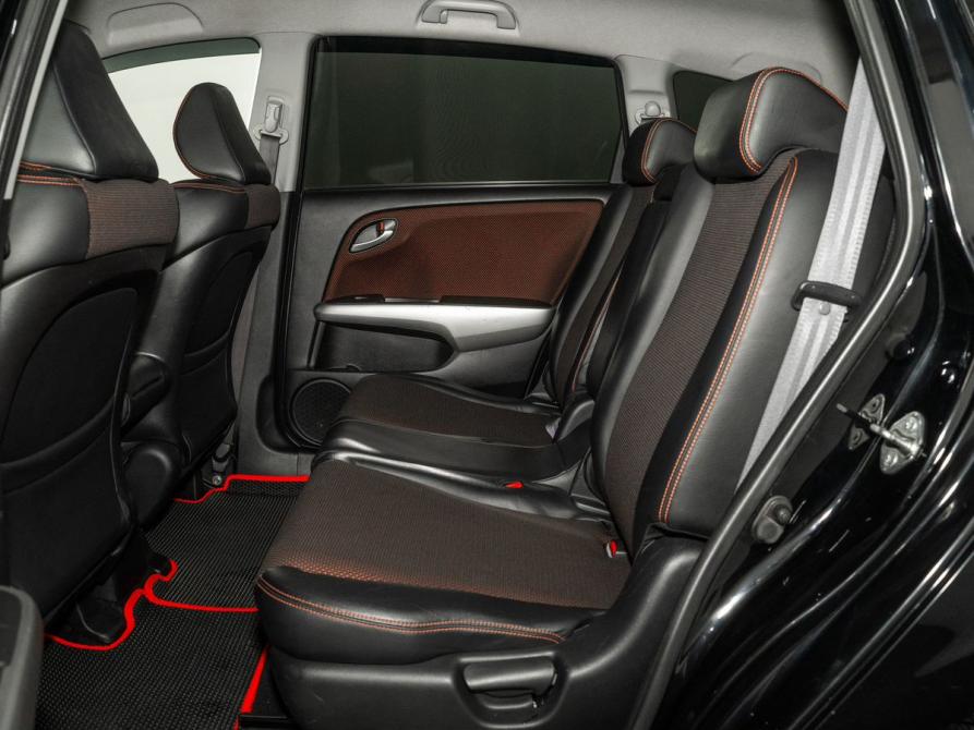 Honda Stream II Рестайлинг Иркутск  - изображение 7