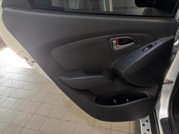 Hyundai ix35 I Рестайлинг с пробегом 2014 года, цена 1 099 000 рублей, 218950 км, внедорожник, Автокод Объявления