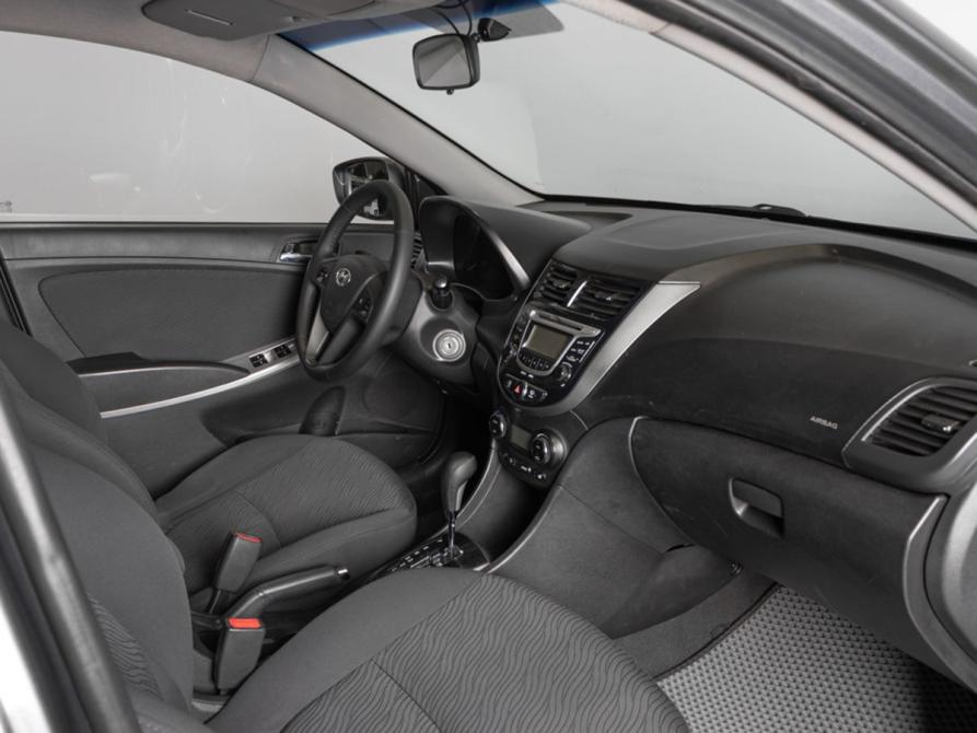 Hyundai Solaris I Казань  - изображение 7