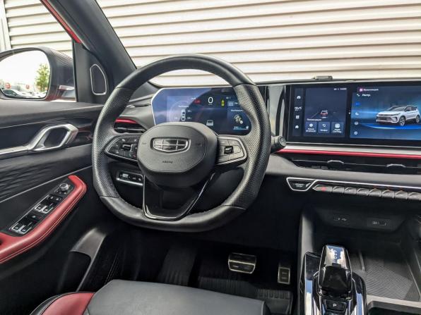 Geely Coolray I Рестайлинг с пробегом 2024 года, цена 2 170 000 рублей, 58903 км, внедорожник, Автокод Объявления