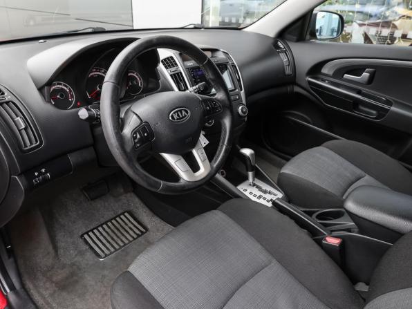Kia Ceed II с пробегом 2012 года, цена 998 000 рублей, 158456 км, универсал, Автокод Объявления