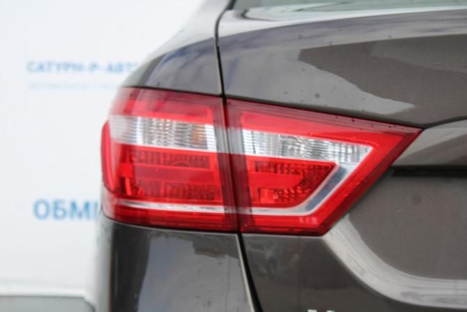 Lada (ВАЗ) Vesta I с пробегом 2021 года, цена 930 000 рублей, 120000 км, седан, Автокод Объявления
