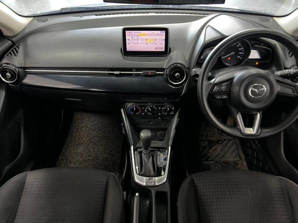 Mazda Demio IV (DJ) с пробегом 2017 года, цена 915 000 рублей, 160177 км, хэтчбек, Автокод Объявления