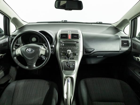 Toyota Auris I с пробегом 2009 года, цена 540 000 рублей, 215230 км, хэтчбек, Автокод Объявления