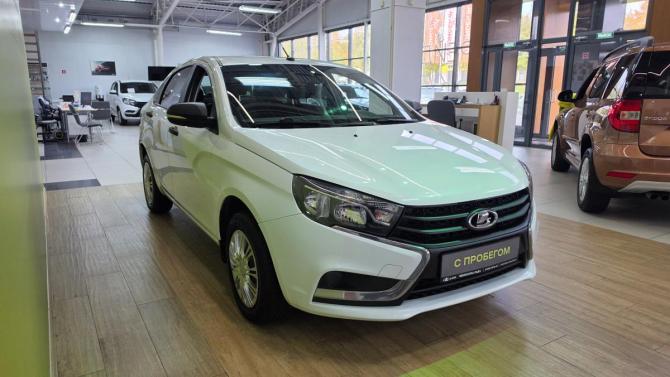 Lada (ВАЗ) Vesta I с пробегом 2017 года, цена 655 000 рублей, 173092 км, седан, Автокод Объявления