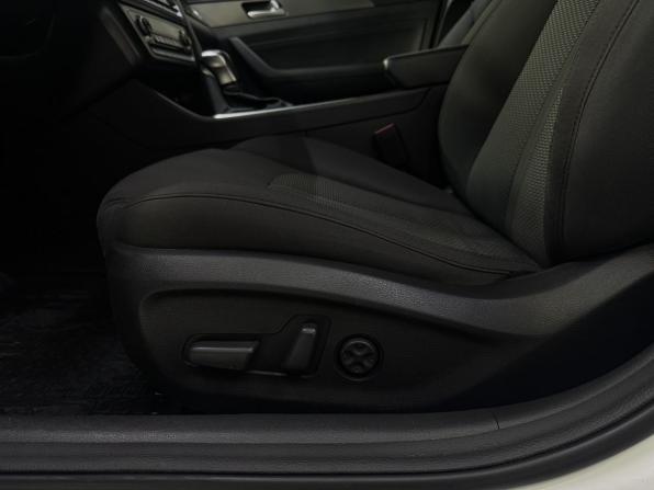 Hyundai Sonata VII (LF) Рестайлинг с пробегом 2017 года, цена 1 410 000 рублей, 181447 км, седан, Автокод Объявления