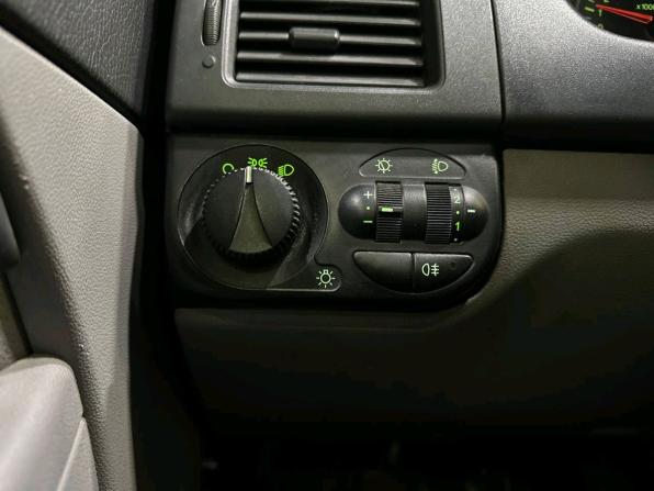 Lada (ВАЗ) Priora I с пробегом 2011 года, цена 352 000 рублей, 112842 км, хэтчбек, Автокод Объявления