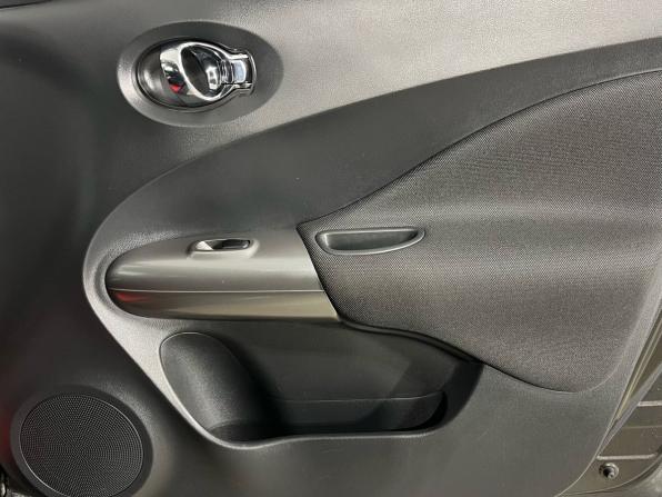 Nissan Juke I с пробегом 2011 года, цена 1 020 000 рублей, 161253 км, внедорожник, Автокод Объявления
