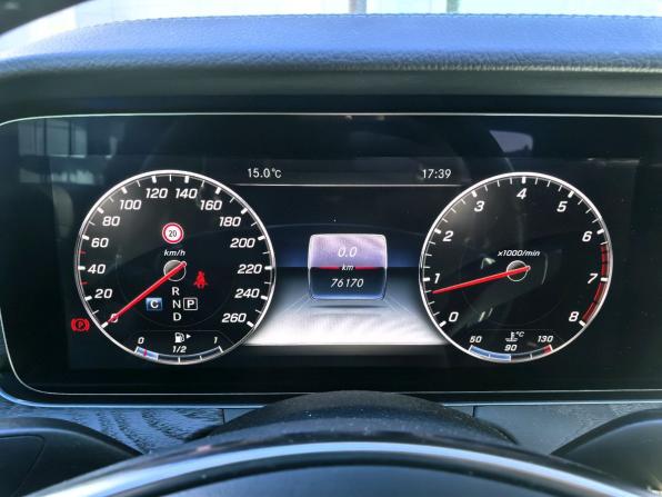 Mercedes-Benz E-Класс V (W213 S213 C238) с пробегом 2017 года, цена 3 690 000 рублей, 76170 км, седан, Автокод Объявления