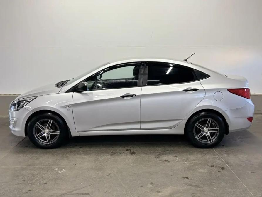 Hyundai Solaris I Рестайлинг Саратов  - изображение 5