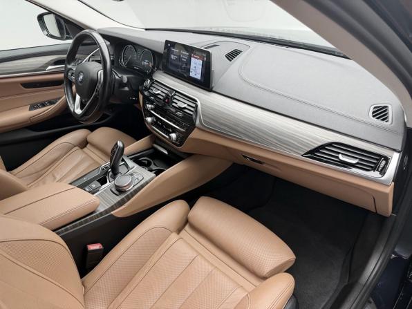 BMW 5 серии VII (G30/G31/G38) с пробегом 2018 года, цена 3 499 000 рублей, 140000 км, седан, Автокод Объявления
