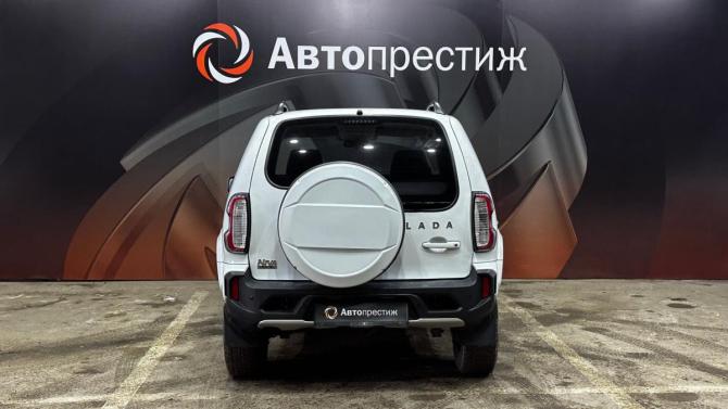Lada (ВАЗ) Niva с пробегом 2025 года, цена 1 530 000 рублей, 9741 км, внедорожник, Автокод Объявления