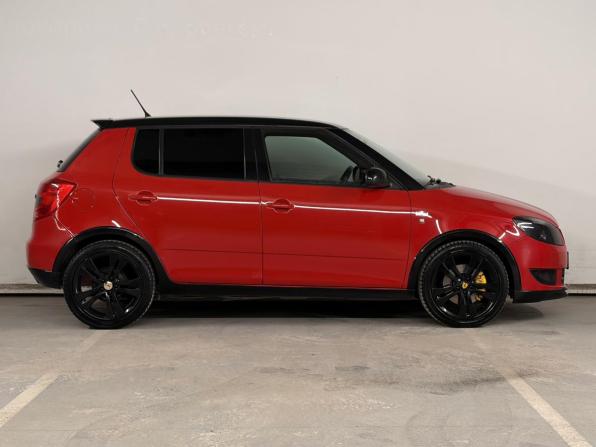 Skoda Fabia II Рестайлинг с пробегом 2012 года, цена 649 000 рублей, 274714 км, хэтчбек, Автокод Объявления