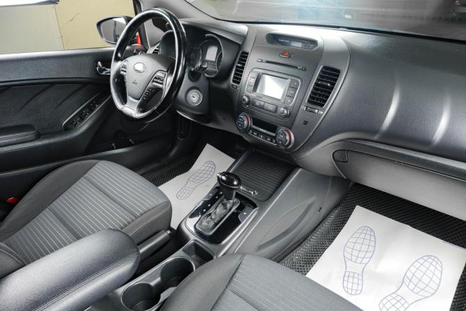 Kia Cerato III Рестайлинг (Classic) с пробегом 2017 года, цена 1 299 000 рублей, 190000 км, седан, Автокод Объявления
