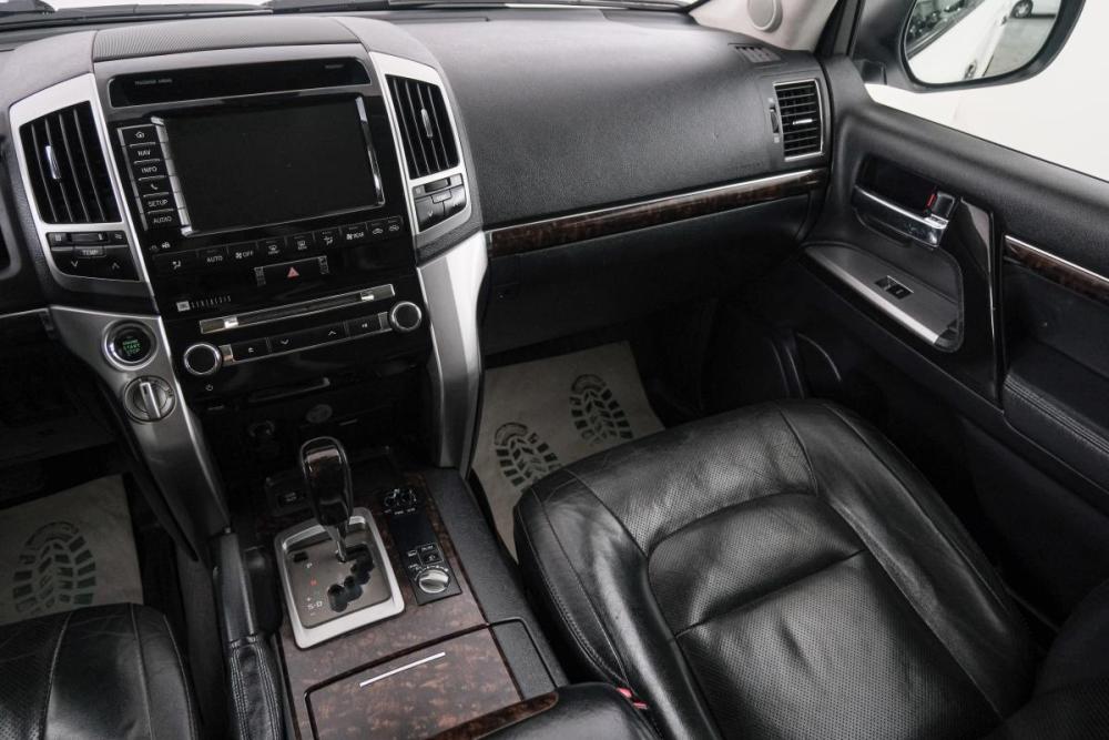 Toyota Land Cruiser 200 Series Рестайлинг 1 Красноярск  - изображение 9
