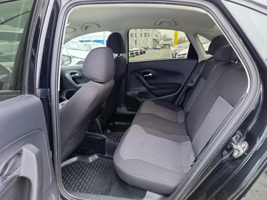 Volkswagen Polo V Рестайлинг Тюмень  - изображение 12