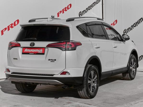 Toyota RAV4 IV (XA40) Рестайлинг с пробегом 2016 года, цена 2 275 000 рублей, 126140 км, внедорожник, Автокод Объявления