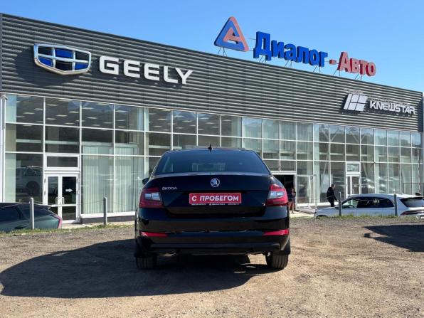 Skoda Octavia III (A7) Рестайлинг с пробегом 2017 года, цена 1 770 000 рублей, 148354 км, лифтбек, Автокод Объявления
