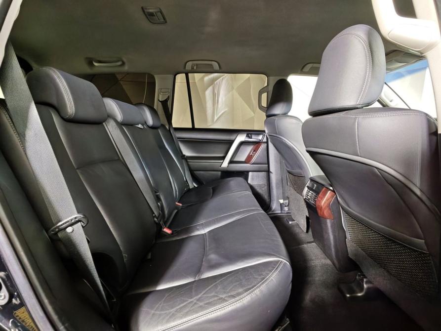 Toyota Land Cruiser Prado 150 Series Рестайлинг 1 Москва  - изображение 16