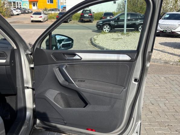 Volkswagen Tiguan II с пробегом 2019 года, цена 2 450 000 рублей, 39122 км, внедорожник, Автокод Объявления