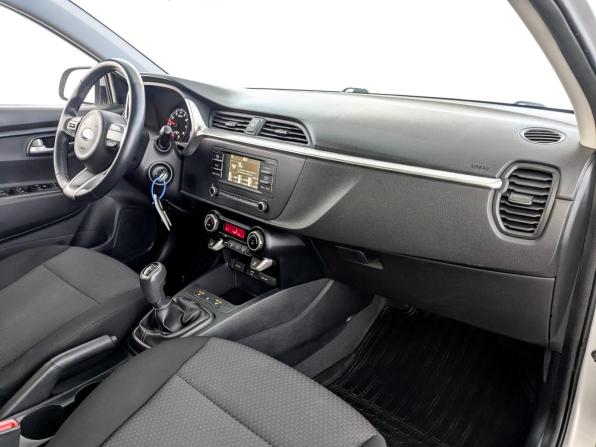 Kia Rio IV Рестайлинг с пробегом 2020 года, цена 1 400 000 рублей, 97989 км, седан, Автокод Объявления